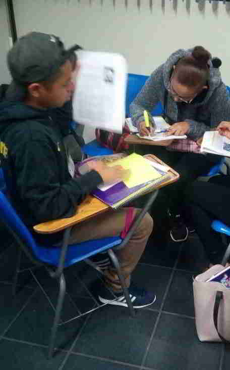 Guias de estudio para la preparatoria en un solo examen.